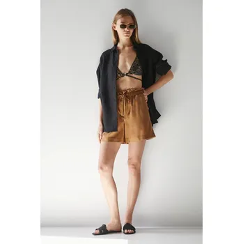 Dámské kraťasy Šortky s příměsí lnu Medicine dámské, hnědá barva, hladké, medium waist RS25.SZDA09 82X, vel. L