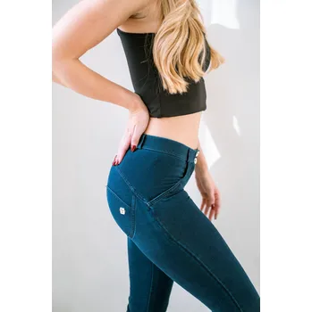 Dámské kalhoty Freddy kalhoty WR.UP džínové tmavě modré, modrý šev, normální pas, skinny střih, denim žerzej Vybraná velikost: XXS