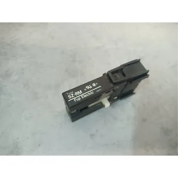 Jistič Fuji Electric Přepěťová ochrana SZ-Z2 a Mechanické blokování SZ-RM Varianta: SZ-RM