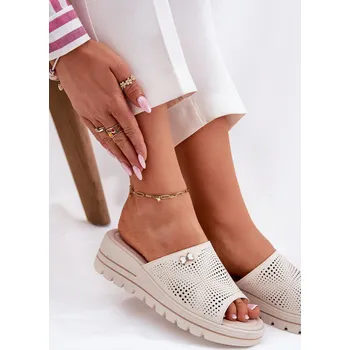 Dámské pantofle Dámské Kožené Pantofle Na Klínu Vinceza 41477 Barva: Béžová, Velikost: 39