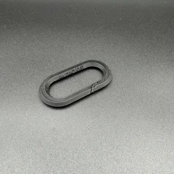 Karabina - klíčenka ovál - černá