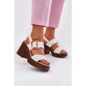 Dámské sandále Dámské sandály na masivním podpatku a platformě Vinceza 17387 Barva: Bílá, Velikost: 36