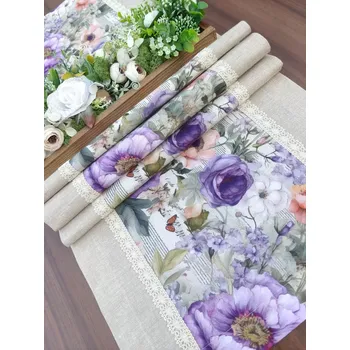 ubrus Běhoun - fialové pivoňky ve vintage stylu v kombinaci s béžovou