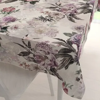 ubrus Dekorační obdélníkový ubrus Parma PM-112 Fialové květy na smetanovém 50x100 cm
