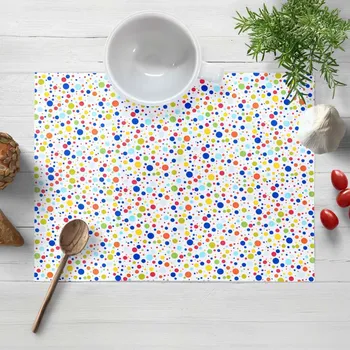prostírání Dětské bavlněné prostírání na stůl Sandra SA-006 Barevné puntíky na bílém 35x45 cm