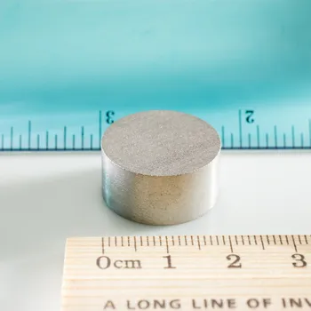 Dekorativní magnet Magsy Samariový magnet válec pr.20x10, 300 °C