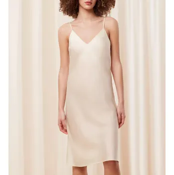 Dámská noční košilka Silky Sensuality NDW X - ECRU WHITE - ecru 1595 - TRIUMPH WHITE 38