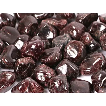 Drahý kámen Magieprirody.cz Tromlovaný kámen Granát L velikost 20 - 30 mm - Afrika #55 Množství: 1ks