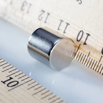 Dekorativní magnet Magsy Neodymový magnet válec pr.11x11 N 80 °C, VMM7-N42 Počet kusů: 1 ks