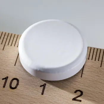 Dekorativní magnet Magsy Barevný magnet kulatý pr.20x5 bílý Počet kusů: 1 ks