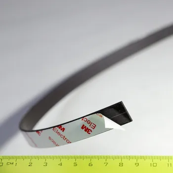 Lepicí páska Magsy Magnetický pásek se silnou samolepicí vrstvou 15x2 mm, délka - 1 m Počet kusů: 10 m