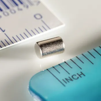 Magsy Neodymový magnet válec pr.4x6 N 80 °C, VMM7-N42 Počet kusů: 1 ks