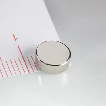 Magsy Neodymový magnet válec pr.8x3 N 80 °C, VMM8-N45 Počet kusů: 1 ks