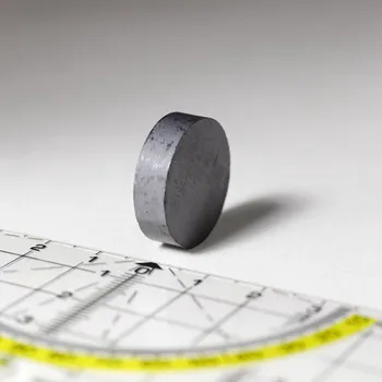 Magsy Feritový magnet válec pr.22x6