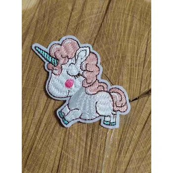 Nášivka Nažehlovačka jednorožec barva světle růžová bílá