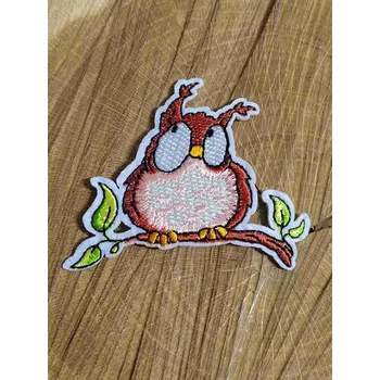 Nášivka Nažehlovačka sova na větvi