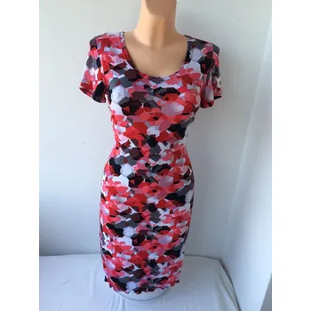 Dámské šaty Šaty MILUŠKA červené, Barva Červená, Velikost M 38 , Materiál 96% Viskoza 4% Lycra