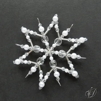 Vánoční ozdoba Vánoční korálková hvězda 0479 - Kolekce Silver (PEVNÁ A NEREZ) Christmas bead ornament (Vánoční hvězda z korálků - Korálková hvězdička a vločka - Hvězdy a hvězdičky z korálků - Christmas bead star)