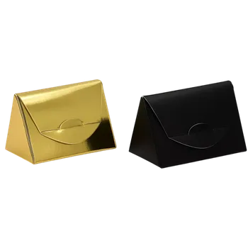 Dárková krabička Elegantní krabička na 2 pralinky 6,5x4,3x4,3 cm v černé a zlaté barvě