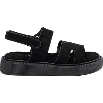 Dámské sandále Černé dámské sandály na nízké platformě s výřezy JH535P-B Velikost: 40