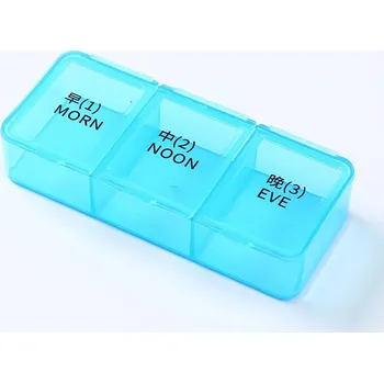 Dávkovač léků Dávkovač léků na 1 den do kapsy s víkem | dávkovač léků, organizér léků - Modrá písmena