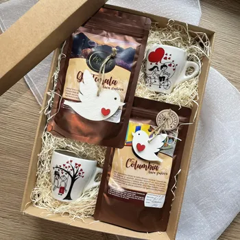 Káva Dárková sada svatební s výběrovou kávou a hrníčky Druh mletí kávy: Turecká káva