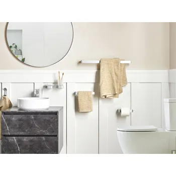 Koupelnový nábytek 6dílná sada koupelnového příslušenství stříbrná hliník Sklo matná povrchová úprava Koupelna Moderní styl Beliani