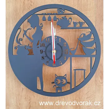 Hodiny Hodiny KUCHAŘKA Velikost: 30 cm