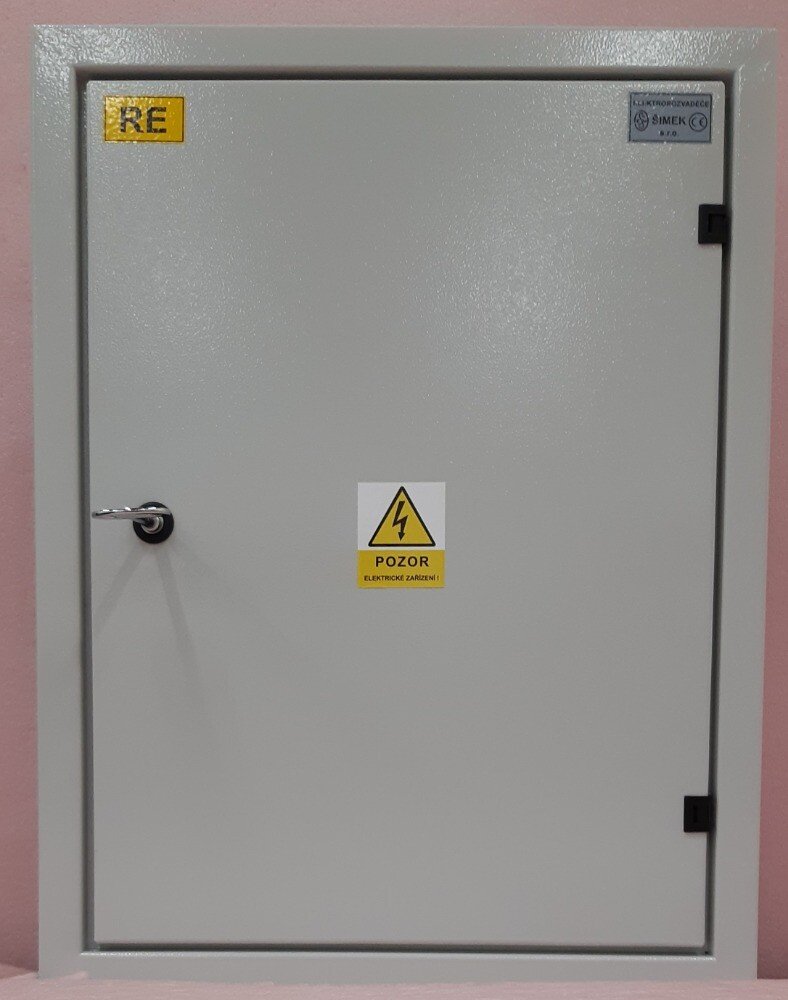 ŠIMEK RE/Z/101HS+FVE Elektroměrový rozvaděč s HDO 3F a instalací FVE - bez hl.jističe, do 40A - ČEZ