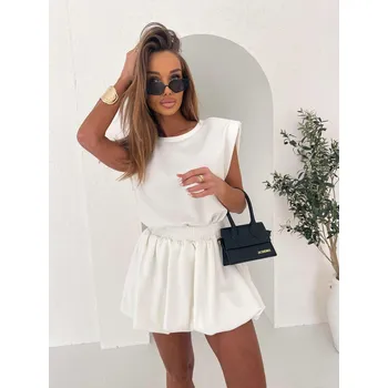 Bílý teplákový krátký komplet TAPPY se sukní Velikost: ONESIZE