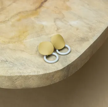 Náušnice Náušnice Lentilky - okrová Barva: Šedá