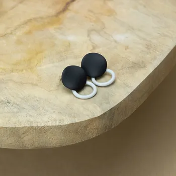 Náušnice Náušnice Lentilky - černé Barva: Šedá