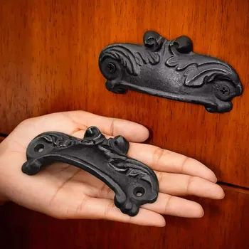 Karnevalový kostým Výprodej Zdobená litinová úchytka v barokním stylu s listy - Outlet