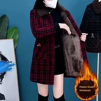 Dámský kabát kostkovaný zateplený kabát – stylový střih s páskem Velikost: 3XS, Barva (Varianta): Red