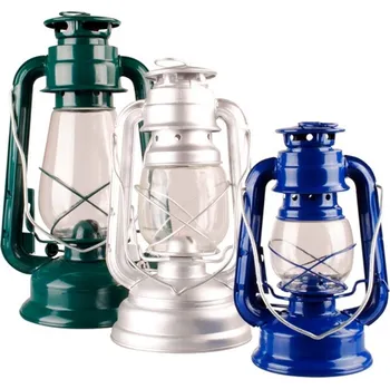 Petrolejová lampa Petrolejová lampa, výška 20 cm