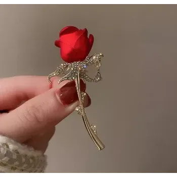 Brož Brož Červená růže