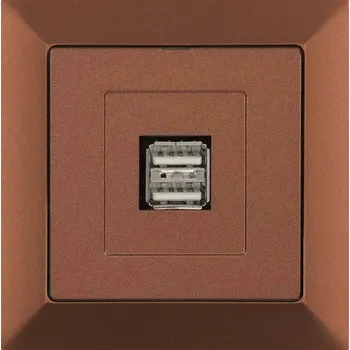 Stavebniny USB zásuvka metalická strojek + klapka do vícenásobného rámečku - měď
