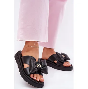 Dámské pantofle Dámské Kožené Sandály Na Platformě S Mašlí CheBello 4647 Barva: Černá, Velikost: 39