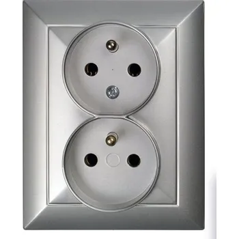 Stavebniny Zásuvka dvojnásobná