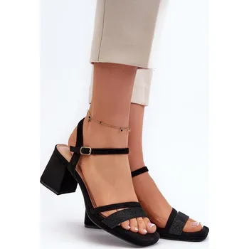 Dámské sandále Elegantní dámské jehlové sandály s lesklým lemováním Step in style, 38 i240_197897_2:38