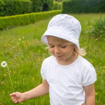 Kojenecká čepice ESITO | Dětský klobouk Madeira - bílá / M