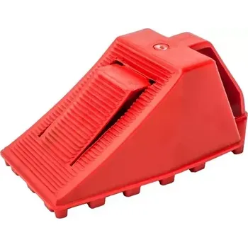 parkovací zábrana Červený plastový bezpečnostní zakládací klín pod kola - délka 21 cm, šířka 10 cm, výška 9 cm