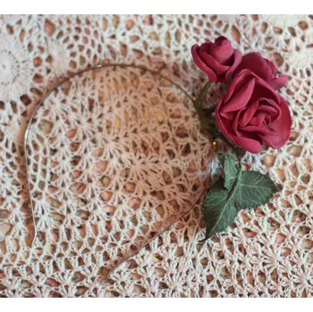 Čelenka Čelenka do vlasů Tři růže