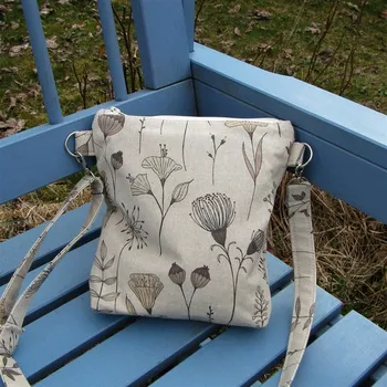 Městský batoh Petaholka - Menší kabelka přírodní