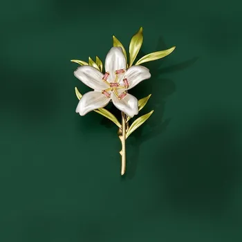 Brož Éternelle Květinová brož se zirkony Andrea B7165-XR06649F Zlatá