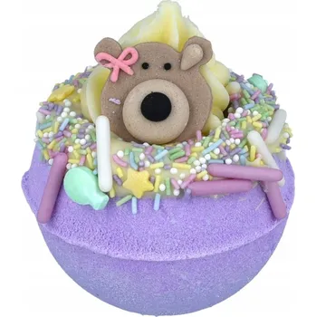 Do koupele bomba Bomb Cosmetics přijatelná v 80. letech