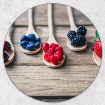 Kuchyňské prkénko Stylové a odolné kulaté skleněné prkénko s potiskem Lžíce s ovocem průměr 40 cm