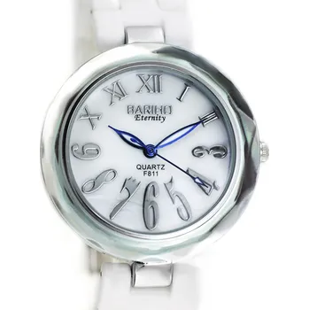 Hodinky MPM Dámské hodinky se zajímavým stříbrným číselníkem W02X.10775.A