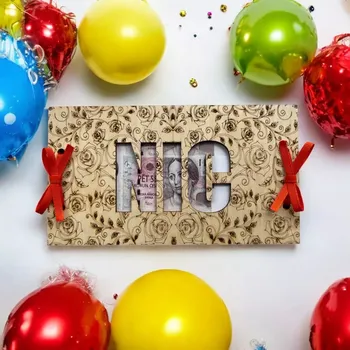 Obálka Dřevěná obálka na peníze NIC gravírovaný motiv růžičky