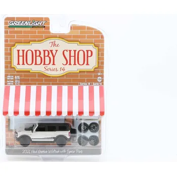autíčko Ford Bronco Wildtrak 2021 The Hobby Shop 1:64 Ford Bronco Wildtrak 2021 + Spare Tires (green) The Hobby Shop - kovový model 1/64
